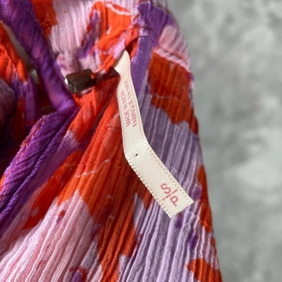 Free People Blouse Womens Small Red Floral Sheer Artsy Boho Ruffle Watercolor - Picture 13 of 14